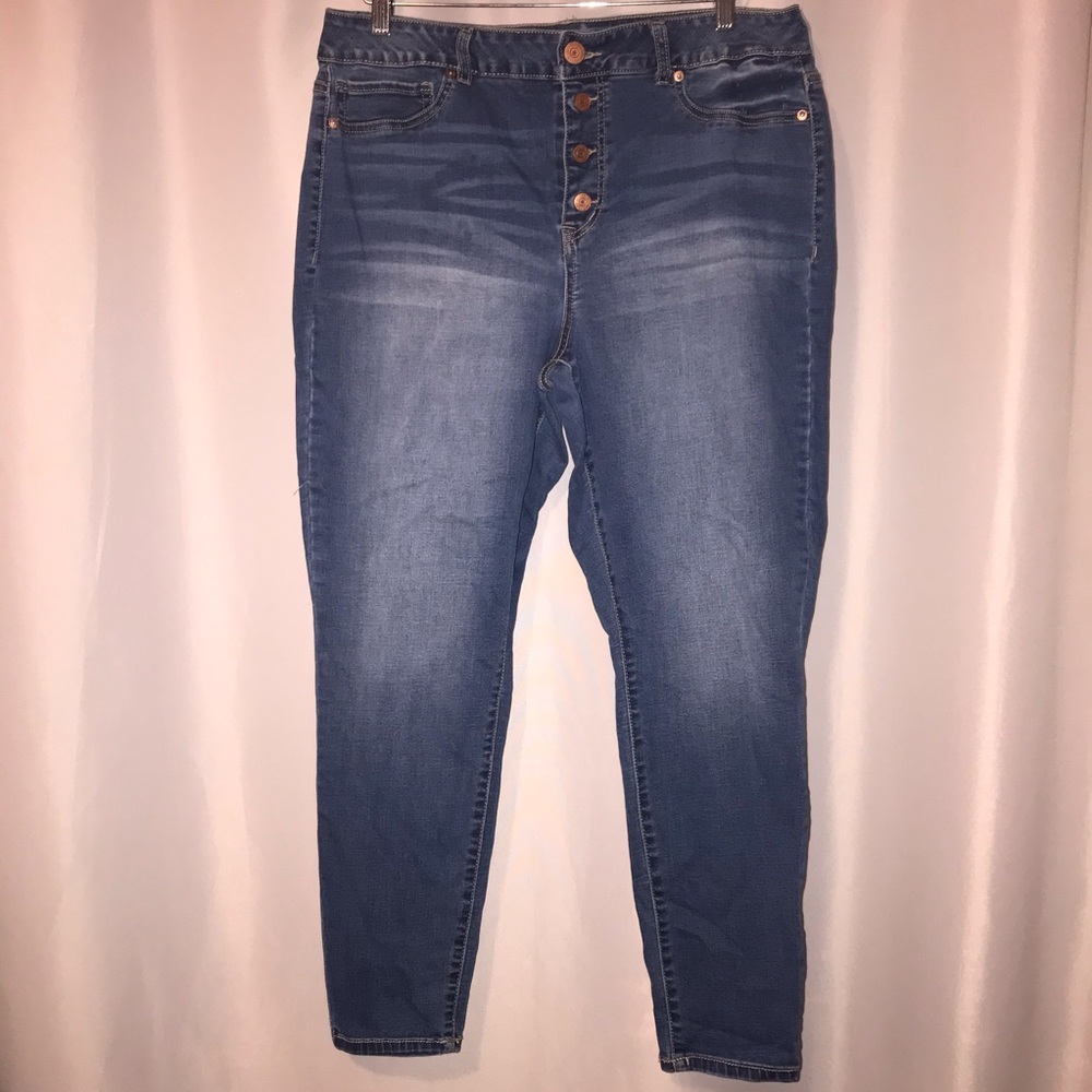 Woman’s Maurice’s “High Rise” Button-Fly Jeans